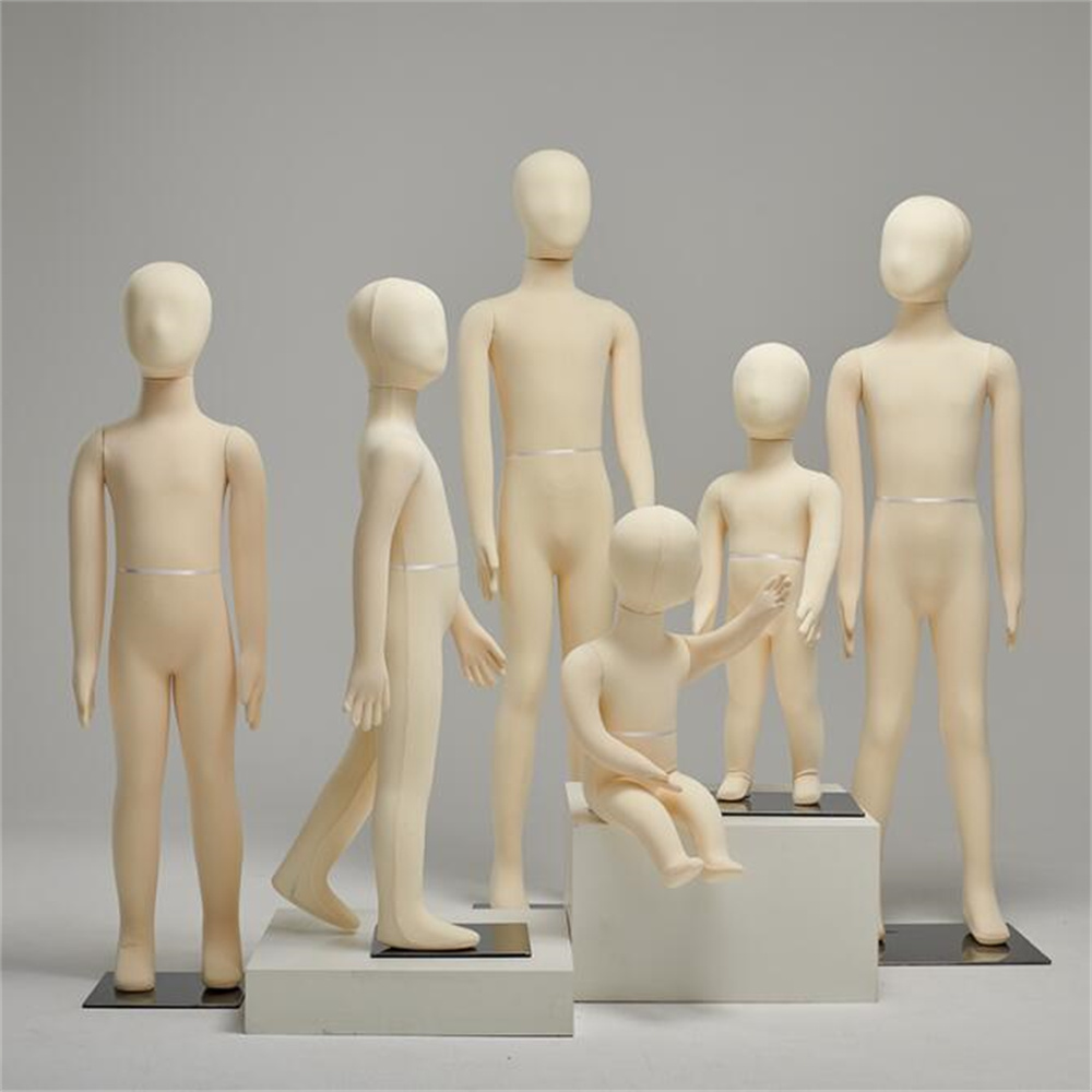 Baby Clothing Display Stand - Nhựa Trắng 3-6 Tháng Cho Bé