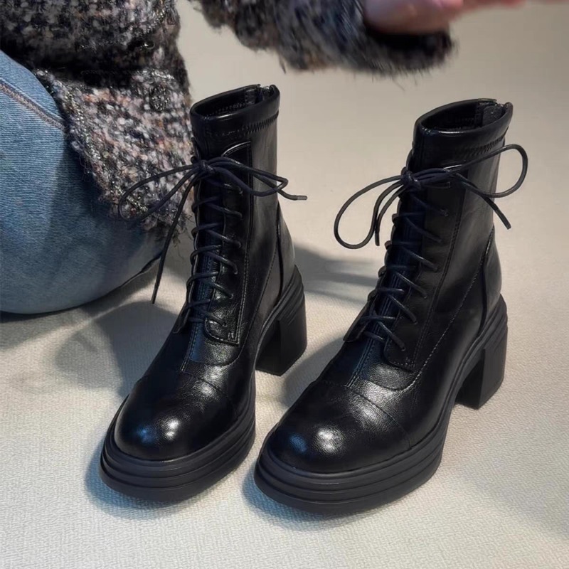 Lace-up Booties Women's New Ro - đánh giá và giá Soft Sole Booties